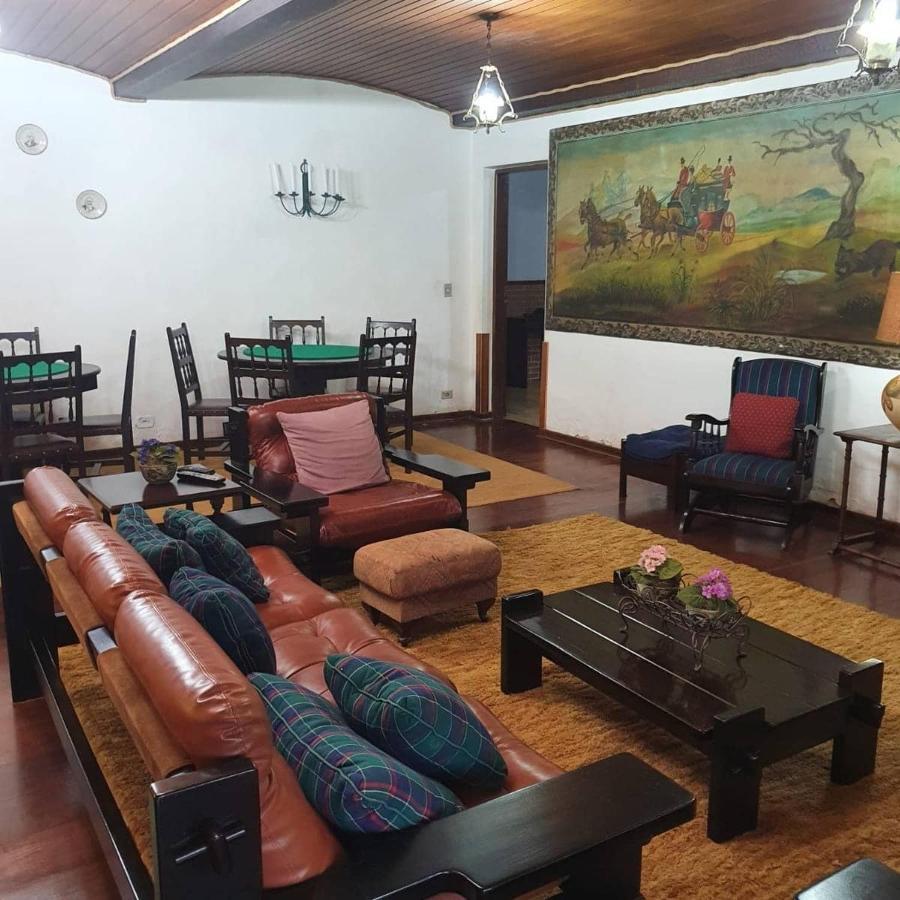 Hospedagem Shangrilá - Colônia SAA Campos do Jordão Esterno foto